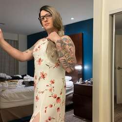 AllisonMcB's Chat & Dating Profile