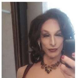 AngelaJohnston's Chat & Dating Profile