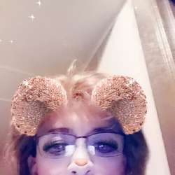 April's Chat & Dating Profile