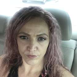 AshleywantsaTV's Chat & Dating Profile