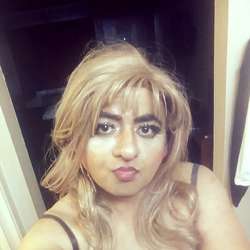 Beatrice518's Chat & Dating Profile