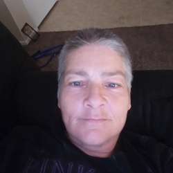 Benjaminlincus's Chat & Dating Profile