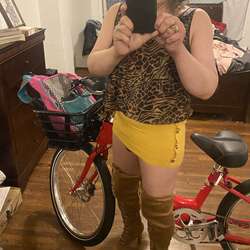 Brittanykitten77's Chat & Dating Profile