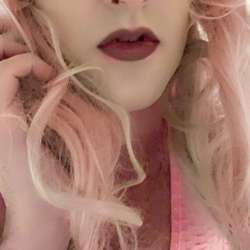 CDKylie's Chat & Dating Profile