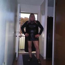 Cassie2006's Chat & Dating Profile