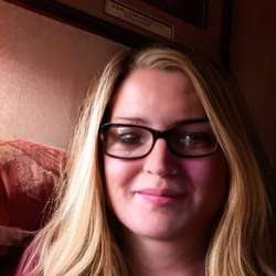 Cherylh's Chat & Dating Profile
