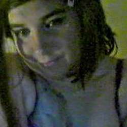 ChloeGreene's Chat & Dating Profile