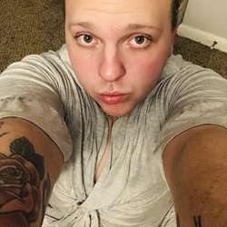 Cindysuckks's Chat & Dating Profile