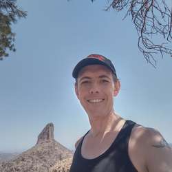 DanDani's Chat & Dating Profile