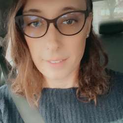 EMBLiz's Chat & Dating Profile