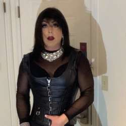 EmmaDMonica's Chat & Dating Profile