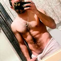 Endiee's Chat & Dating Profile