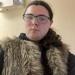 Fluffywerewolf69's Chat & Dating Profile