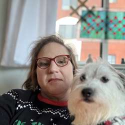 Helenthecheetah's Chat & Dating Profile