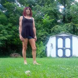 Hotbeckylove's Chat & Dating Profile