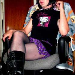 Jentg105's Chat & Dating Profile