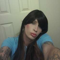 Koreyjanae's Chat & Dating Profile