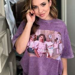 Lauraswan12's Chat & Dating Profile