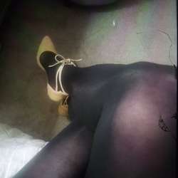 Luvstockings191's Chat & Dating Profile