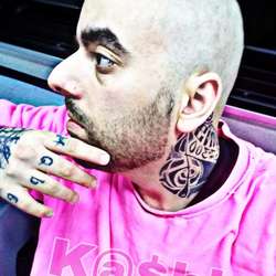 Mag1kmark300's Chat & Dating Profile