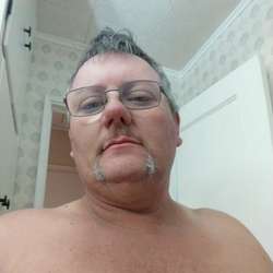 Markpool7777's Chat & Dating Profile