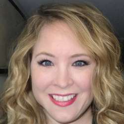 Meredith2B's Chat & Dating Profile