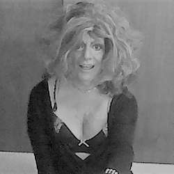 Michelle1D's Chat & Dating Profile