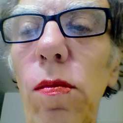 Michelle6963's Chat & Dating Profile