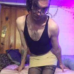 Mnnycd's Chat & Dating Profile