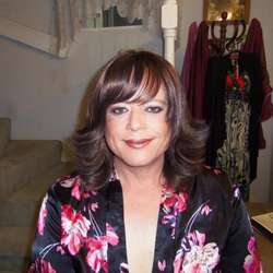 NatalieB's Chat & Dating Profile
