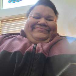 Nichole81's Chat & Dating Profile