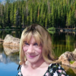 RachelLeigh's Chat & Dating Profile