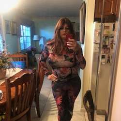SANDRAMORA731's Chat & Dating Profile