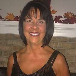 Sandi666's Chat & Dating Profile