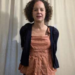 SianneUK's Chat & Dating Profile