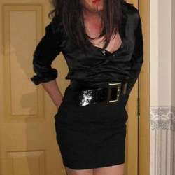 SimLee's Chat & Dating Profile