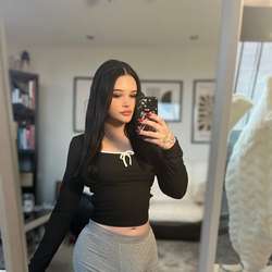 Sofi6's Chat & Dating Profile