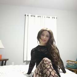 SophieP's Chat & Dating Profile