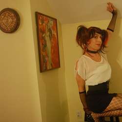 Sophietv4you's Chat & Dating Profile
