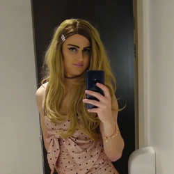 Steffis23's Chat & Dating Profile