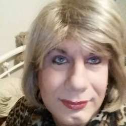 Teegan's Chat & Dating Profile