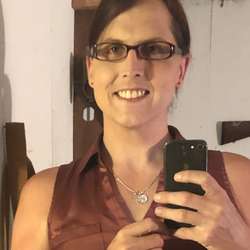 TheAlexandria84's Chat & Dating Profile