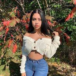 VedaMae's Chat & Dating Profile