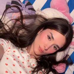 Victoriaangel1's Chat & Dating Profile