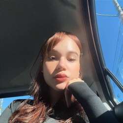 ashleydoll's Chat & Dating Profile