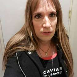 cawarnke's Chat & Dating Profile