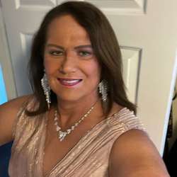 jamierenee's Chat & Dating Profile