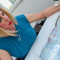 kaveena's Chat & Dating Profile