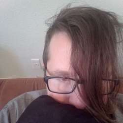 mashuit's Chat & Dating Profile