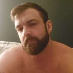 paulie88's Chat & Dating Profile